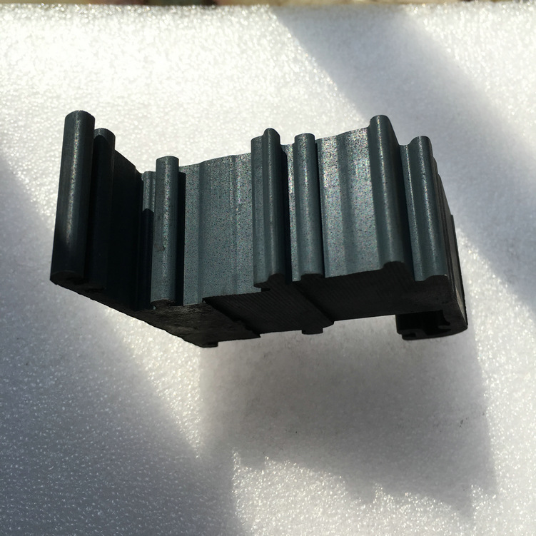 導(dǎo)電陶瓷切割轉(zhuǎn)角延時(shí)10秒